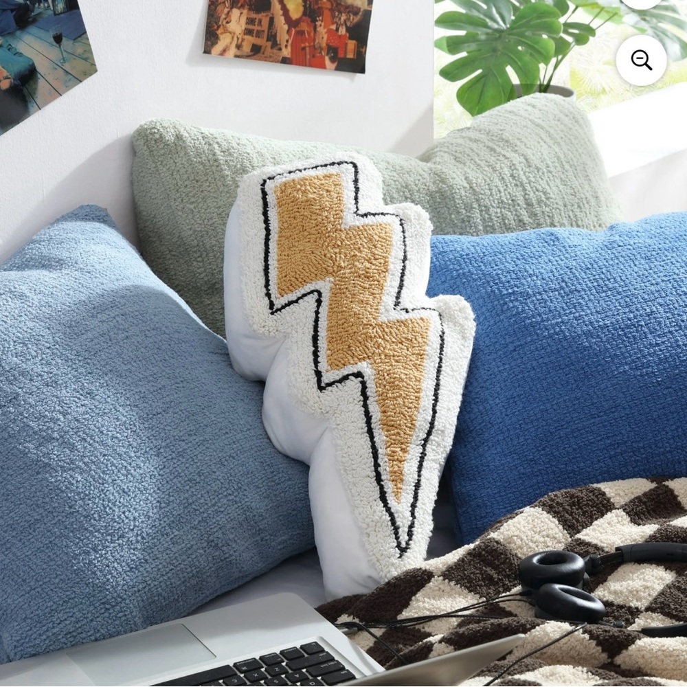 Mainstays Lightning Bolt Pillow - White and Gold